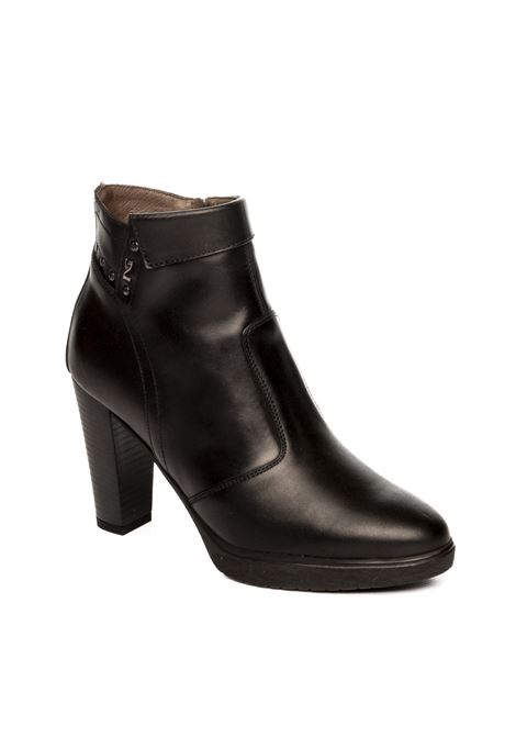 Black leather ankle boot NERO GIARDINI | 411210GUANTO-100